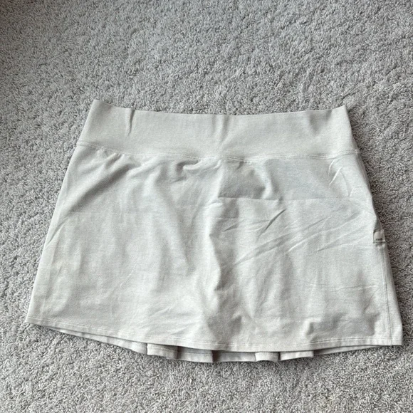 Vuori Women's Halo Performance Skirt Size XL - Picture 6 of 7